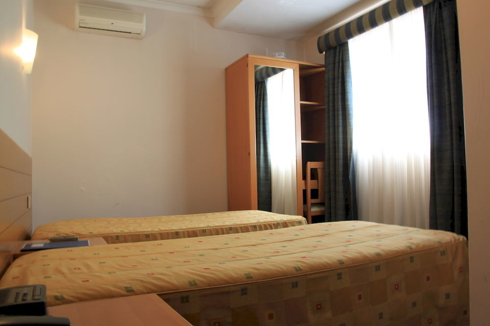 Hotel Quasar Pedroucos  Kültér fotó