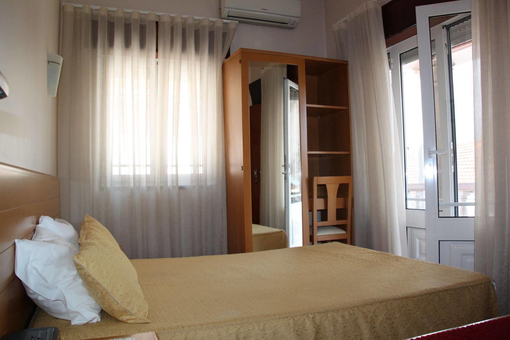 Hotel Quasar Pedroucos  Kültér fotó