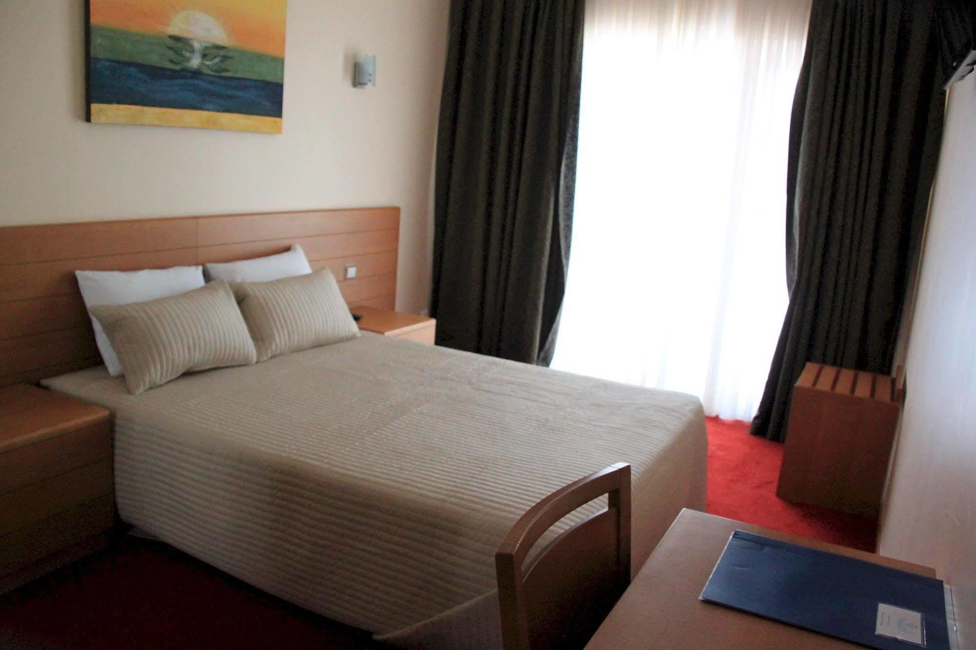 Hotel Quasar Pedroucos  Kültér fotó